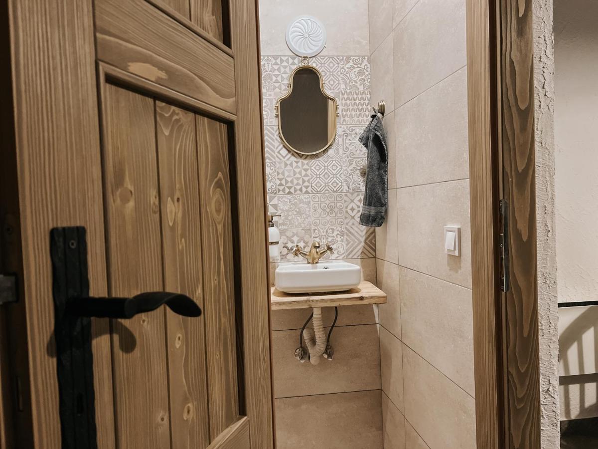 Pres-Lak Apartamento Tarján Exterior foto
