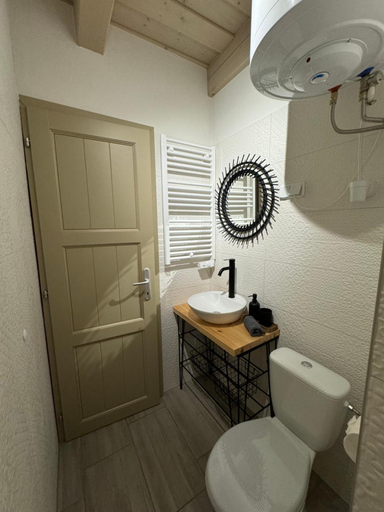 Pres-Lak Apartamento Tarján Exterior foto